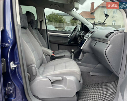 Синий Фольксваген Туран, объемом двигателя 1.6 л и пробегом 233 тыс. км за 6500 $, фото 38 на Automoto.ua