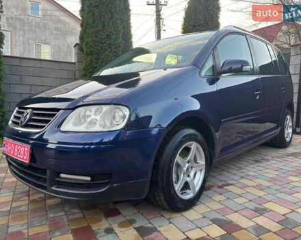 Синий Фольксваген Туран, объемом двигателя 1.6 л и пробегом 251 тыс. км за 6700 $, фото 4 на Automoto.ua