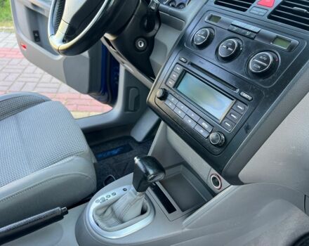 Синій Фольксваген Туран, об'ємом двигуна 2 л та пробігом 248 тис. км за 6290 $, фото 13 на Automoto.ua