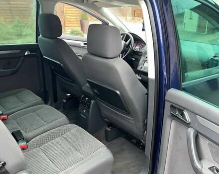 Синий Фольксваген Туран, объемом двигателя 1.6 л и пробегом 204 тыс. км за 6200 $, фото 18 на Automoto.ua