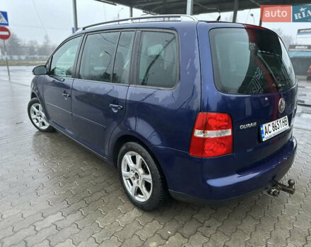 Синий Фольксваген Туран, объемом двигателя 2 л и пробегом 468 тыс. км за 3999 $, фото 6 на Automoto.ua