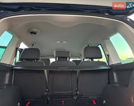 Синий Фольксваген Туран, объемом двигателя 1.6 л и пробегом 251 тыс. км за 6700 $, фото 37 на Automoto.ua