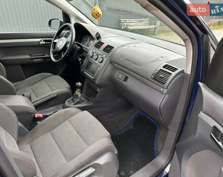 Синий Фольксваген Туран, объемом двигателя 2 л и пробегом 468 тыс. км за 3999 $, фото 21 на Automoto.ua