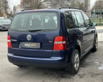 Синий Фольксваген Туран, объемом двигателя 2 л и пробегом 320 тыс. км за 6100 $, фото 9 на Automoto.ua