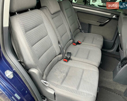 Синий Фольксваген Туран, объемом двигателя 1.6 л и пробегом 233 тыс. км за 6500 $, фото 35 на Automoto.ua