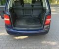 Синій Фольксваген Туран, об'ємом двигуна 1.6 л та пробігом 270 тис. км за 6000 $, фото 10 на Automoto.ua