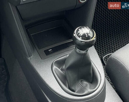 Синий Фольксваген Туран, объемом двигателя 1.6 л и пробегом 233 тыс. км за 6500 $, фото 49 на Automoto.ua