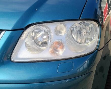 Синій Фольксваген Туран, об'ємом двигуна 2 л та пробігом 320 тис. км за 5490 $, фото 2 на Automoto.ua