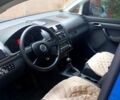Синій Фольксваген Туран, об'ємом двигуна 1.6 л та пробігом 241 тис. км за 5700 $, фото 2 на Automoto.ua