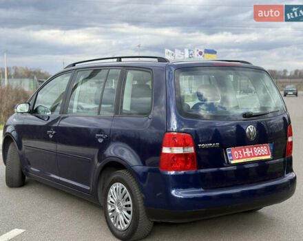 Синій Фольксваген Туран, об'ємом двигуна 1.6 л та пробігом 221 тис. км за 6200 $, фото 12 на Automoto.ua