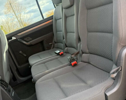 Синій Фольксваген Туран, об'ємом двигуна 1.6 л та пробігом 221 тис. км за 6200 $, фото 23 на Automoto.ua