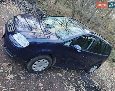 Синий Фольксваген Туран, объемом двигателя 1.6 л и пробегом 223 тыс. км за 6200 $, фото 9 на Automoto.ua