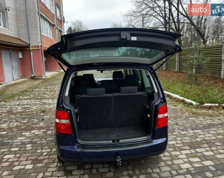 Синий Фольксваген Туран, объемом двигателя 0 л и пробегом 278 тыс. км за 6100 $, фото 6 на Automoto.ua