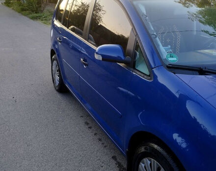 Синій Фольксваген Туран, об'ємом двигуна 1.9 л та пробігом 273 тис. км за 5700 $, фото 2 на Automoto.ua