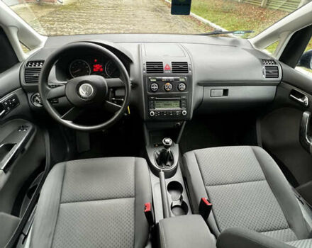 Синий Фольксваген Туран, объемом двигателя 0 л и пробегом 278 тыс. км за 6100 $, фото 13 на Automoto.ua