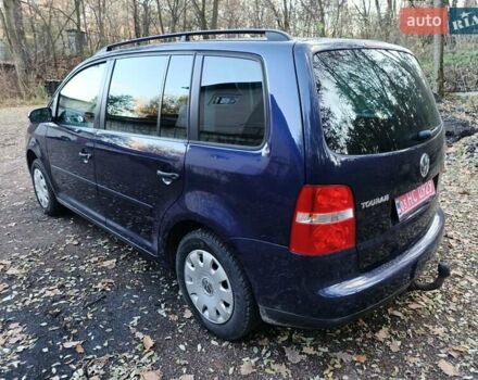 Синий Фольксваген Туран, объемом двигателя 1.6 л и пробегом 223 тыс. км за 6200 $, фото 11 на Automoto.ua