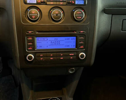 Синій Фольксваген Туран, об'ємом двигуна 1.6 л та пробігом 282 тис. км за 6500 $, фото 20 на Automoto.ua