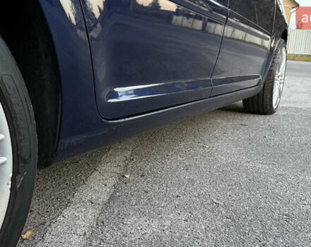 Синій Фольксваген Туран, об'ємом двигуна 1.6 л та пробігом 282 тис. км за 6500 $, фото 10 на Automoto.ua