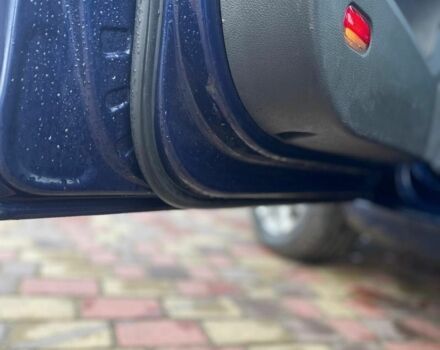 Синий Фольксваген Туран, объемом двигателя 1.9 л и пробегом 322 тыс. км за 3900 $, фото 6 на Automoto.ua