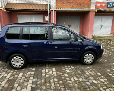 Синий Фольксваген Туран, объемом двигателя 0 л и пробегом 278 тыс. км за 6100 $, фото 1 на Automoto.ua