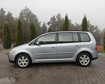 Синий Фольксваген Туран, объемом двигателя 1.6 л и пробегом 205 тыс. км за 5950 $, фото 9 на Automoto.ua