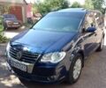Синій Фольксваген Туран, об'ємом двигуна 1.98 л та пробігом 240 тис. км за 7500 $, фото 1 на Automoto.ua