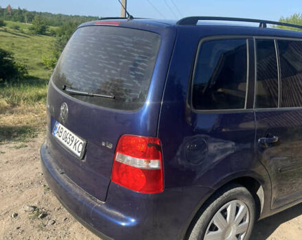 Синій Фольксваген Туран, об'ємом двигуна 1.6 л та пробігом 210 тис. км за 5700 $, фото 3 на Automoto.ua