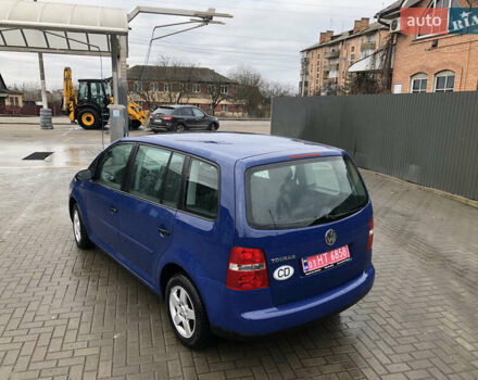 Синий Фольксваген Туран, объемом двигателя 1.6 л и пробегом 255 тыс. км за 5500 $, фото 16 на Automoto.ua