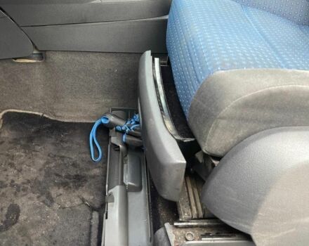 Синий Фольксваген Туран, объемом двигателя 1.9 л и пробегом 322 тыс. км за 3900 $, фото 13 на Automoto.ua