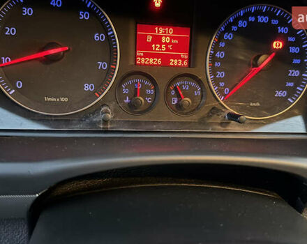 Синій Фольксваген Туран, об'ємом двигуна 1.6 л та пробігом 282 тис. км за 6500 $, фото 17 на Automoto.ua