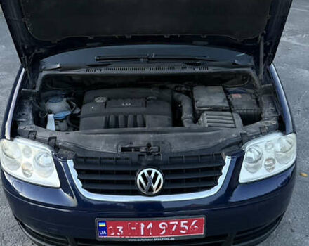 Синій Фольксваген Туран, об'ємом двигуна 1.6 л та пробігом 282 тис. км за 6500 $, фото 46 на Automoto.ua