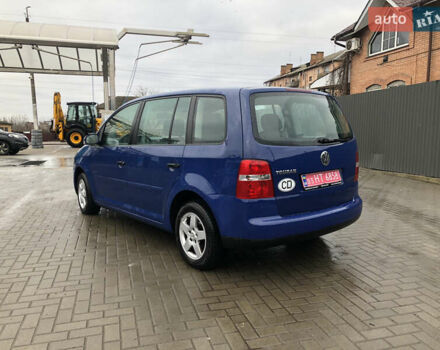 Синий Фольксваген Туран, объемом двигателя 1.6 л и пробегом 255 тыс. км за 5500 $, фото 15 на Automoto.ua