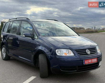 Синій Фольксваген Туран, об'ємом двигуна 1.6 л та пробігом 221 тис. км за 6200 $, фото 3 на Automoto.ua