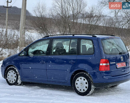 Синій Фольксваген Туран, об'ємом двигуна 1.6 л та пробігом 170 тис. км за 5800 $, фото 10 на Automoto.ua