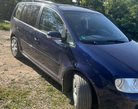 Синій Фольксваген Туран, об'ємом двигуна 1.6 л та пробігом 210 тис. км за 5700 $, фото 4 на Automoto.ua