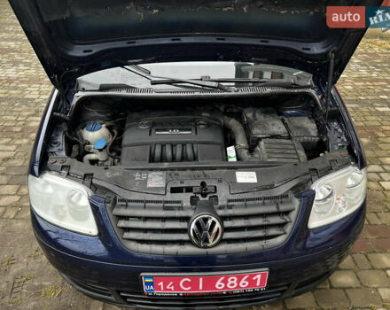 Синий Фольксваген Туран, объемом двигателя 0 л и пробегом 278 тыс. км за 6100 $, фото 25 на Automoto.ua