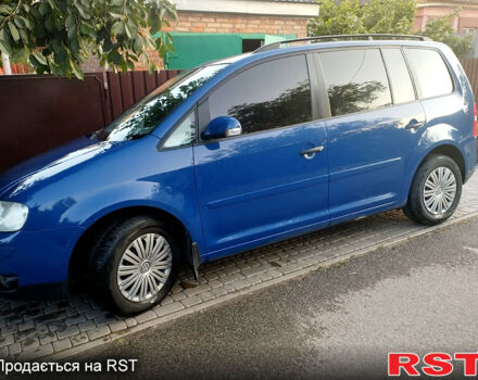 Синій Фольксваген Туран, об'ємом двигуна 1.9 л та пробігом 273 тис. км за 5700 $, фото 10 на Automoto.ua