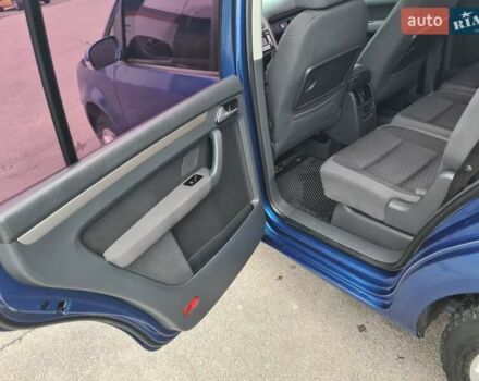 Синий Фольксваген Туран, объемом двигателя 1.6 л и пробегом 270 тыс. км за 6900 $, фото 29 на Automoto.ua