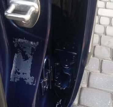 Синий Фольксваген Туран, объемом двигателя 1.4 л и пробегом 237 тыс. км за 6000 $, фото 55 на Automoto.ua