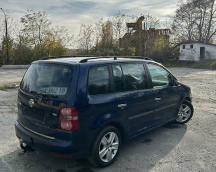 Синий Фольксваген Туран, объемом двигателя 1.4 л и пробегом 237 тыс. км за 6000 $, фото 9 на Automoto.ua