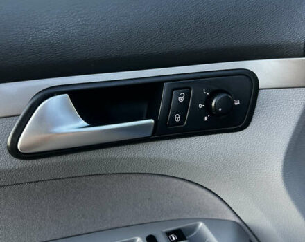 Синий Фольксваген Туран, объемом двигателя 1.4 л и пробегом 205 тыс. км за 7299 $, фото 16 на Automoto.ua