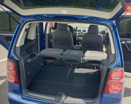 Синій Фольксваген Туран, об'ємом двигуна 1.4 л та пробігом 280 тис. км за 5888 $, фото 14 на Automoto.ua