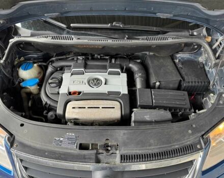 Синий Фольксваген Туран, объемом двигателя 1.4 л и пробегом 241 тыс. км за 6399 $, фото 3 на Automoto.ua