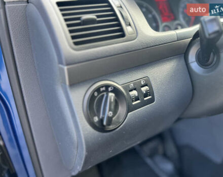 Синий Фольксваген Туран, объемом двигателя 1.4 л и пробегом 260 тыс. км за 6750 $, фото 39 на Automoto.ua