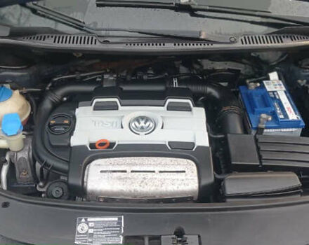 Синий Фольксваген Туран, объемом двигателя 1.4 л и пробегом 237 тыс. км за 6000 $, фото 44 на Automoto.ua