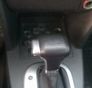 Синий Фольксваген Туран, объемом двигателя 1.4 л и пробегом 237 тыс. км за 6000 $, фото 47 на Automoto.ua