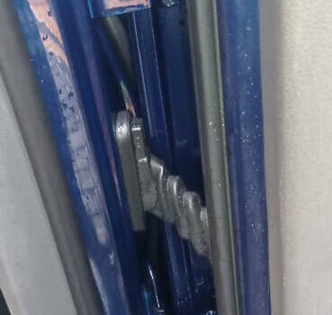 Синий Фольксваген Туран, объемом двигателя 1.4 л и пробегом 237 тыс. км за 6000 $, фото 58 на Automoto.ua