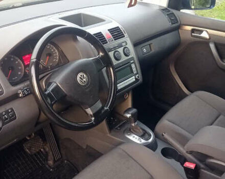 Синий Фольксваген Туран, объемом двигателя 1.4 л и пробегом 237 тыс. км за 6000 $, фото 49 на Automoto.ua