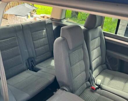 Синий Фольксваген Туран, объемом двигателя 1.4 л и пробегом 192 тыс. км за 6700 $, фото 5 на Automoto.ua