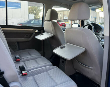 Синий Фольксваген Туран, объемом двигателя 1.4 л и пробегом 205 тыс. км за 7299 $, фото 18 на Automoto.ua